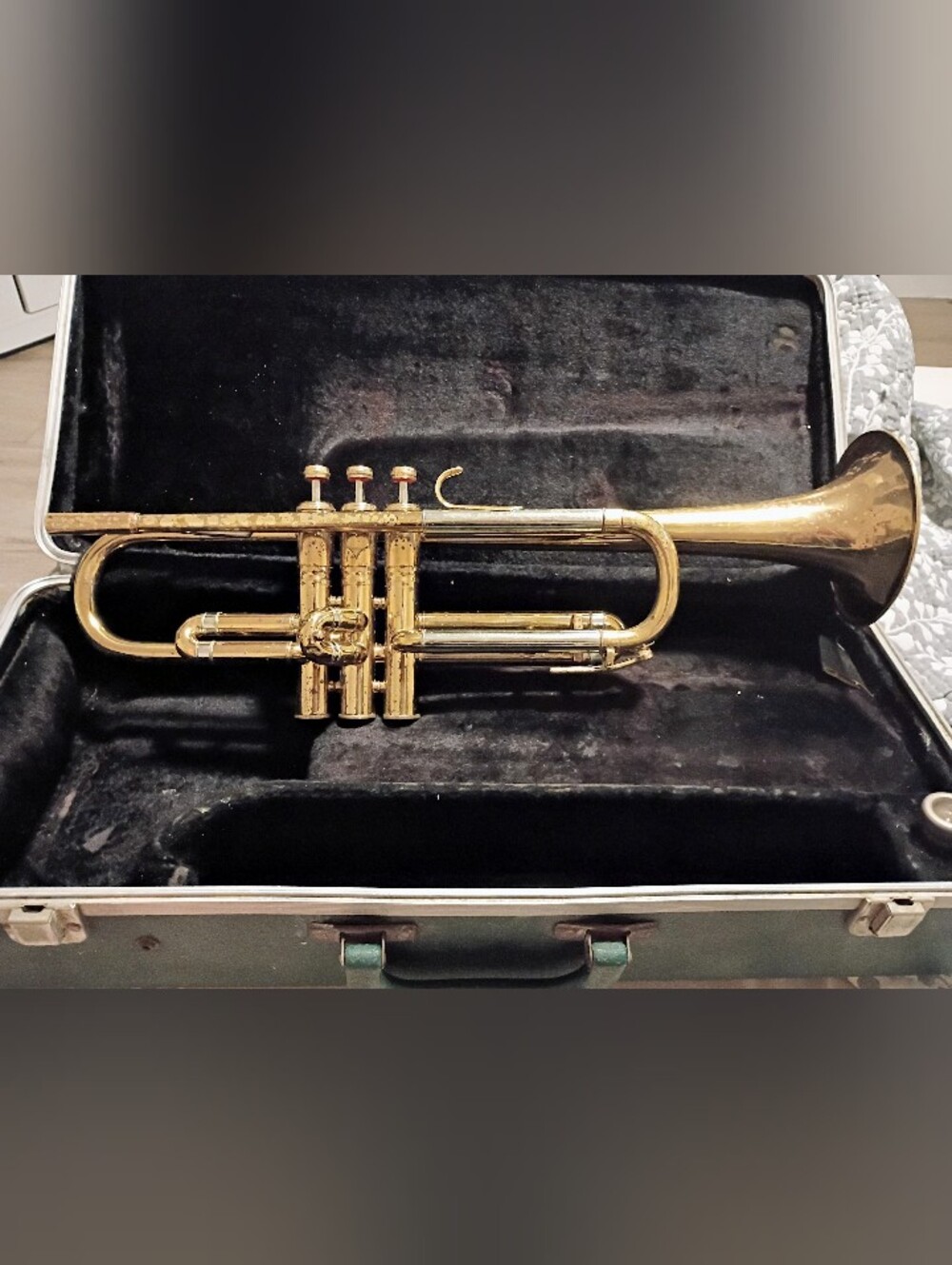 vintage Carl Fischer Senator Bb trumpet, Brass